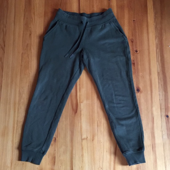 Lululemon Warm Down Jogger II *28" - Picture 4 of 15